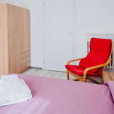 Appartamento Casa Cornelia Station